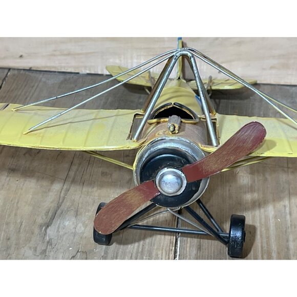 VINTAGE Metal ROYAL AIR FORCE Model AIRPLANE Collectable Decorative Toy  - Picture 5 of 8